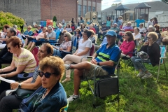 Large Crowd enjoys Kabbalat Shabbat Concert